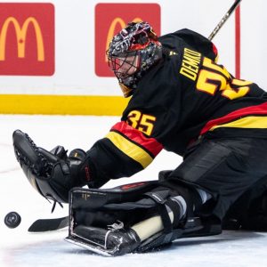 The Canucks Are In A Goaltending Pickle