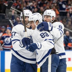 Leafs-Oilers Playoff-Style Battle with Kris Versteeg